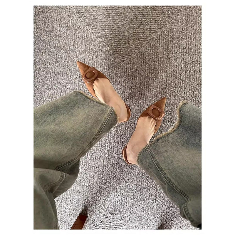 Damen Elegante spitz zulaufende Slingback-Pumps aus Veloursoptik mit dekorativem Resin‑Ring und schlankem Pfennigabsatz Shop Nory