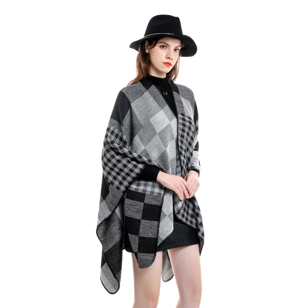 Damen Oversize-Umhang im Karomix aus Wollmix mit Häkelsaum Shop Nory