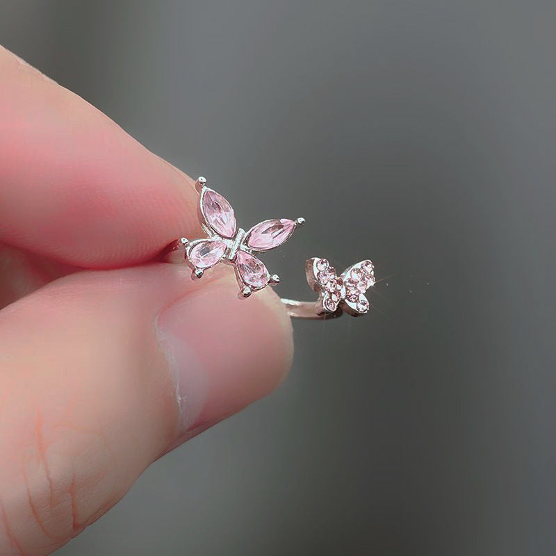 Damenring mit floralem Design und funkelnden Zirkonia Shop Nory 1781548637