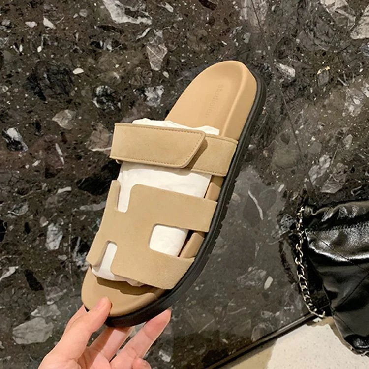 Damen komfortable Veloursleder-Sandalen mit verstellbarem Klettverschluss und rutschfester Sohle Shopnory