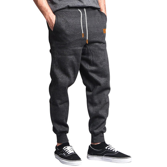 Herren Slim-Fit Jogginghose mit elastischem Bund, Kordelzug und schmalem Beinabschluss Shop Nory