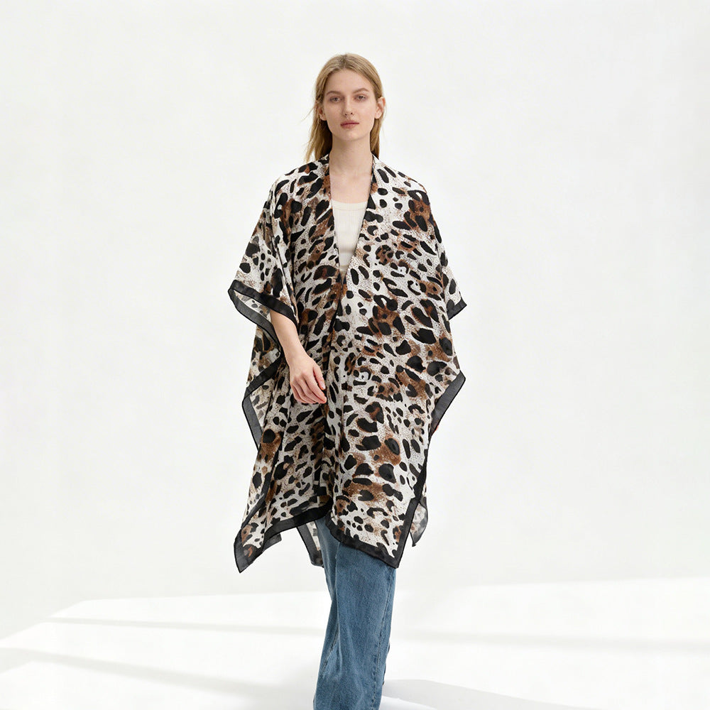 Damen Viskoseleichter Kimono-Überwurf im Oversize-Schnitt mit Leopardenjacquard Shop Nory