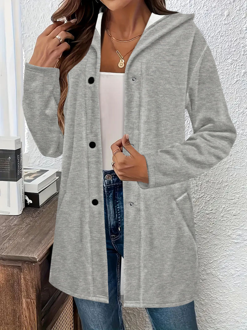 Damen Langer Kapuzenmantel aus weichem Sweat mit Druckknopfverschluss und seitlichen Eingrifftaschen Shop Nory