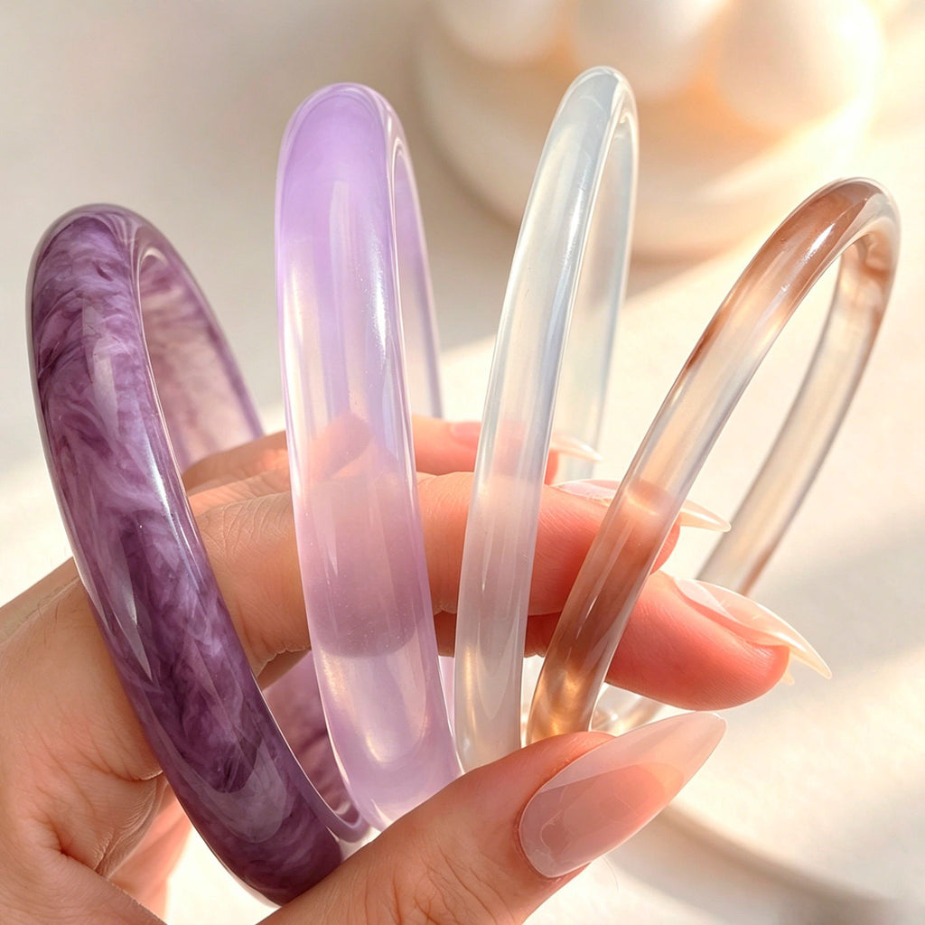 Damenarmreif mit geschwungenem Design und glänzender Oberfläche Shop Nory