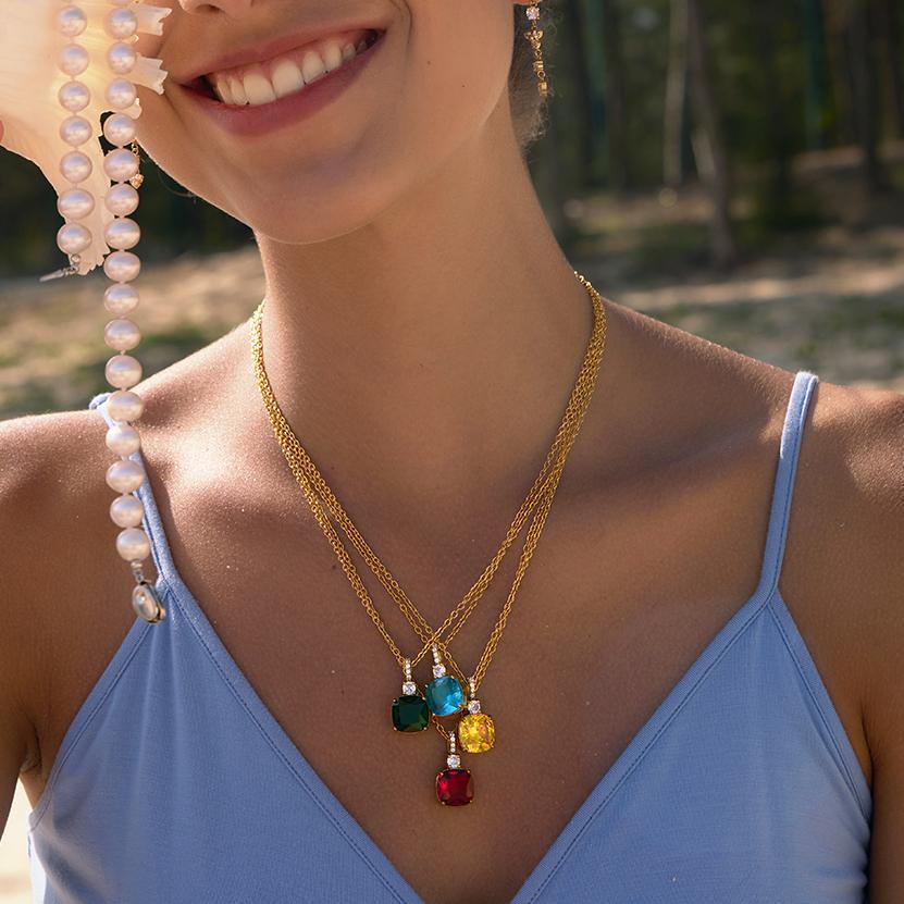 Damen elegante Halskette mit funkelndem Anhänger aus hypoallergenem Edelstahl Shop Nory