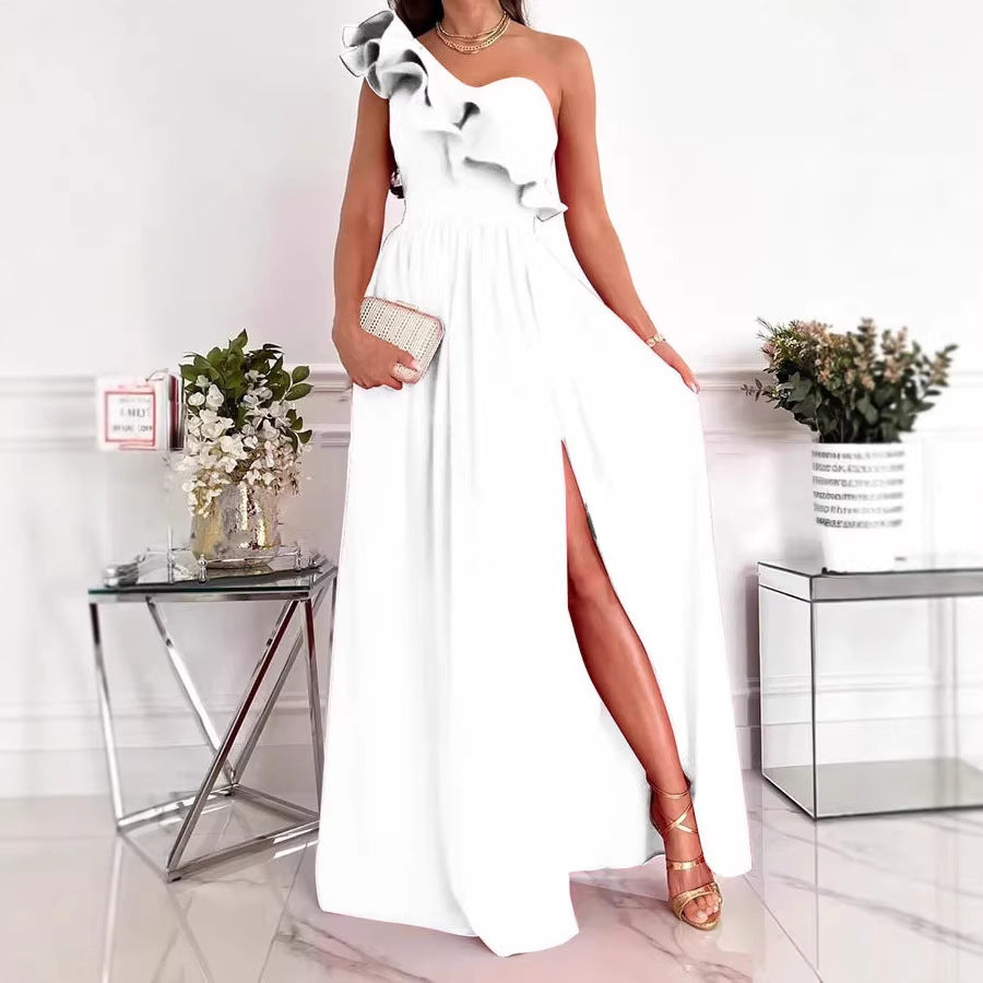 Damen Maxikleid mit asymmetrischem Schnitt und voluminösem Rüschendetail