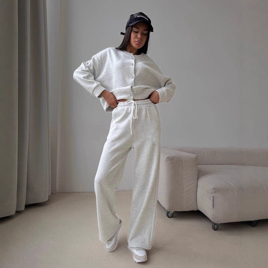 Damen Zweiteiliges Loungewear-Set aus Sweat mit geknöpfter Cropped-Jacke und weiter Kordelzughose Shop Nory
