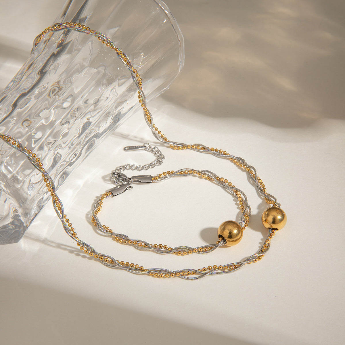 Damen Halskette aus hypoallergenem Edelstahl mit elegantem Goldakzent und verstellbarem Verschluss Shop Nory