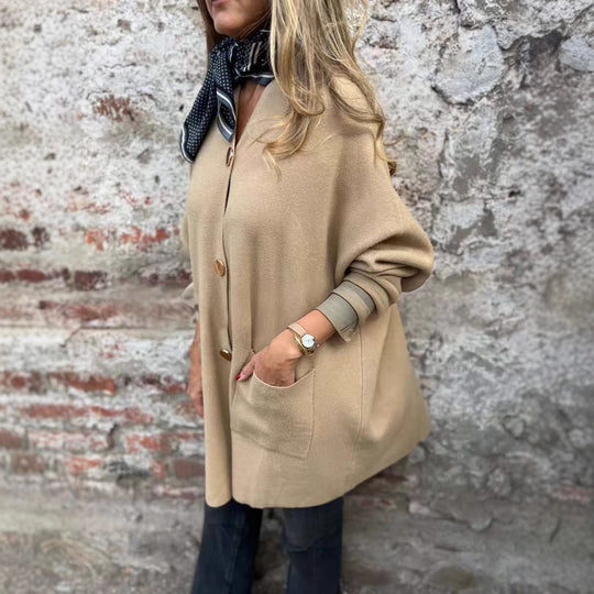Damen Oversize Strickmantel-Cardigan mit aufgesetzten Taschen und Zierknöpfen Shop Nory