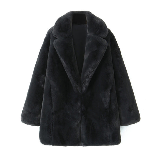 Damen Kurzmantel aus ultraflauschigem Hochflor‑Faux‑Fur mit kastiger Silhouette und voluminösem Reverskragen Shop Nory