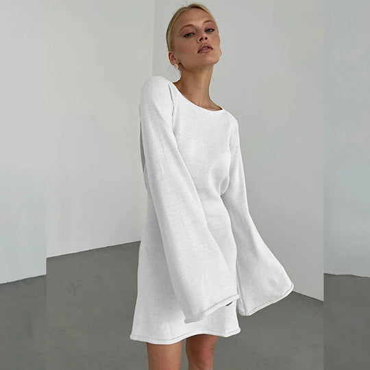 Damen Figurbetontes Feinstrick-Minikleid mit ausgestellten Trompetenärmeln Shop Nory