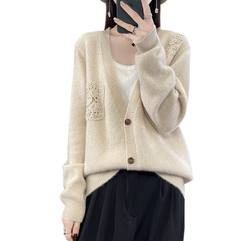 Damen Zweiteiliges Feinstrick‑Set mit Strickcardigan und Top sowie gehäkelten Blumenapplikationen Shop Nory