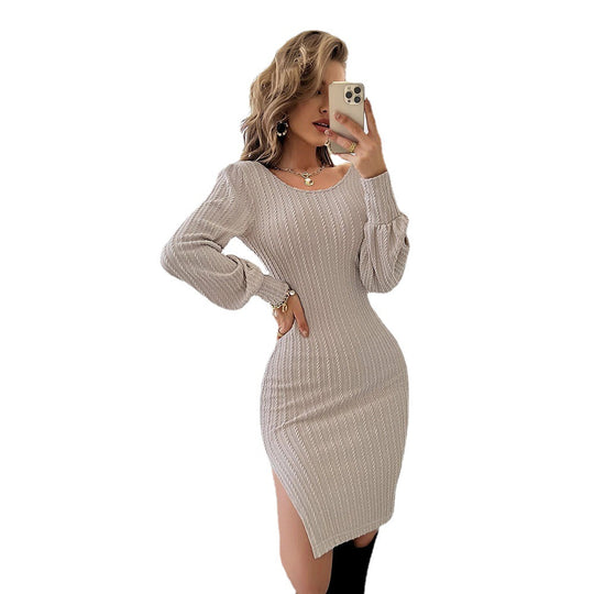 Damen figurbetontes Strickkleid mit tiefem Spitzenausschnitt am Rücken und voluminösen Ballonärmeln Shop Nory