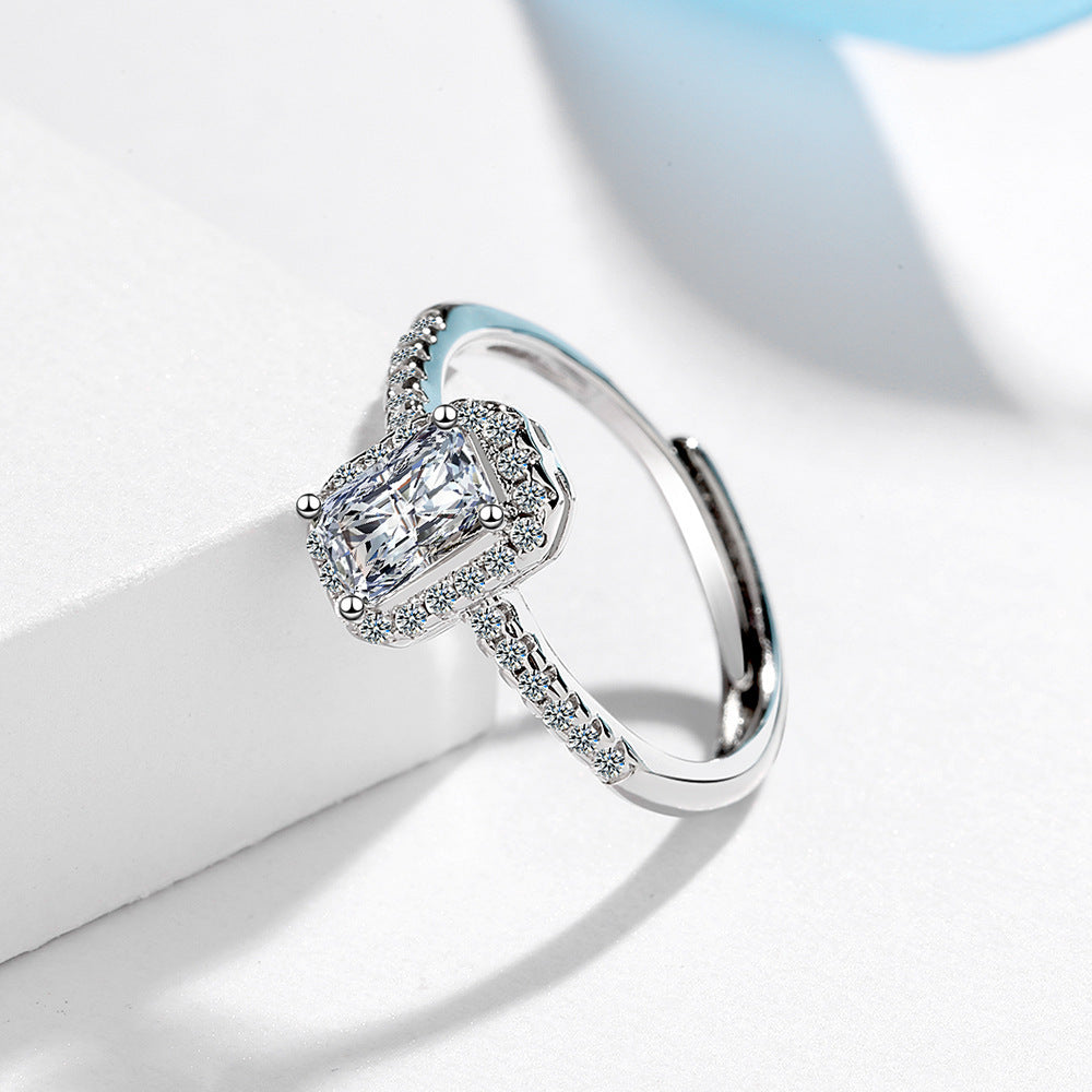 Damen Funkelnder Verlobungsring mit eleganter Zirkonia-Verzierung Shop Nory