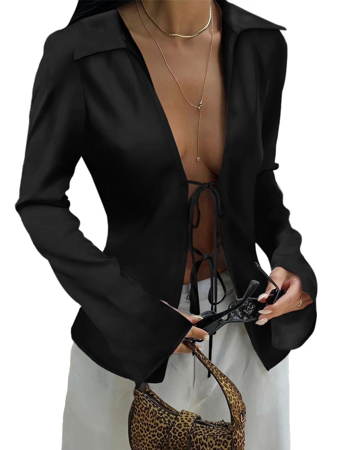Damen Bluse mit tiefem V-Ausschnitt und Bindebändern taillierter Schnitt ausgestellte Ärmel Shop Nory