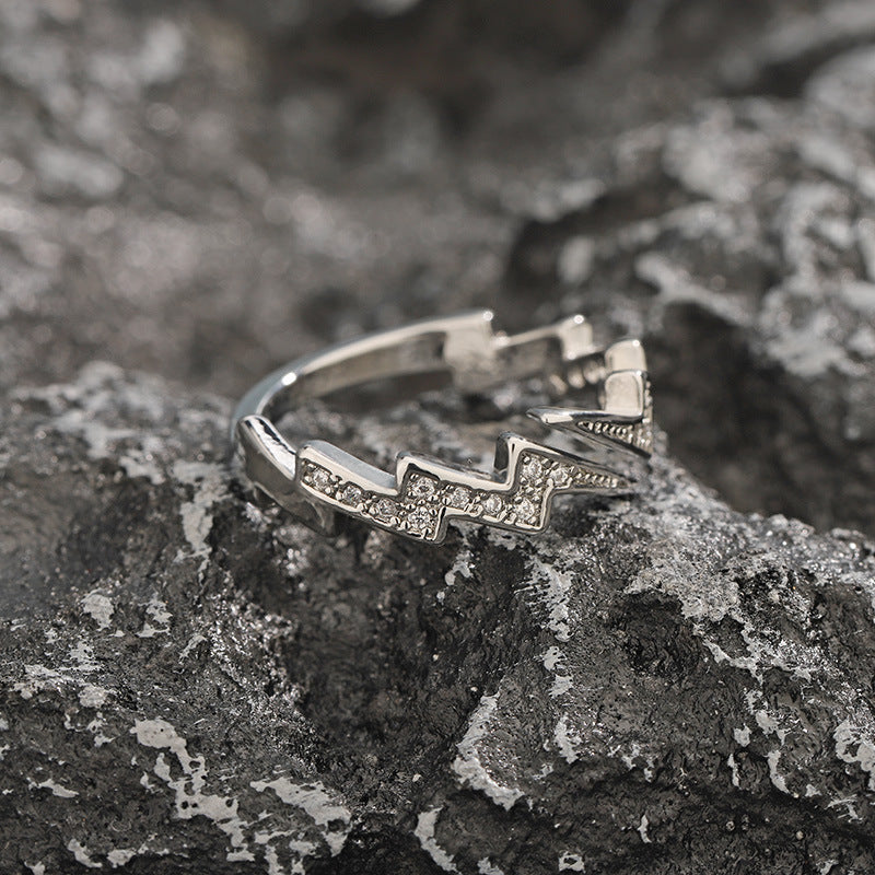Damenring mit kreativem Blitzdesign und funkelnden Zirkonia Shop Nory