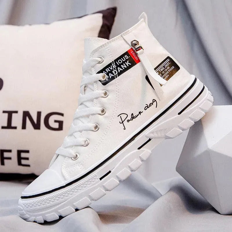 Sneaker High für Herren – Urbaner Stil und legerer Komfort