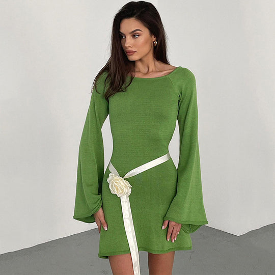 Damen Figurbetontes Feinstrick-Minikleid mit ausgestellten Trompetenärmeln Shop Nory