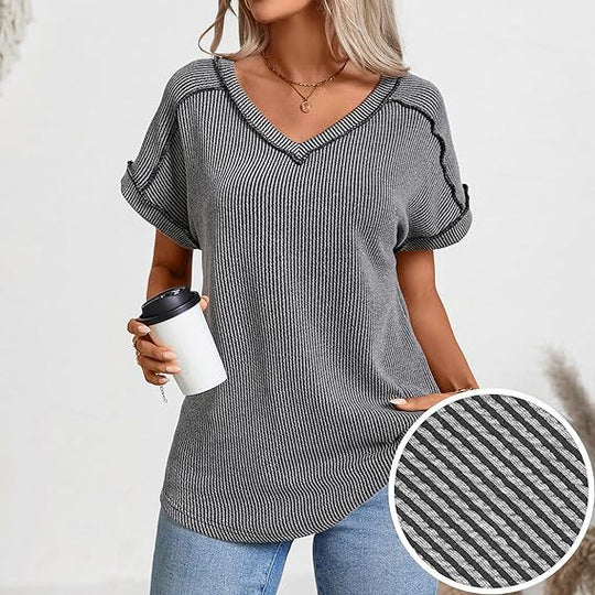 Damen Geripptes V-Ausschnitt Kurzarm-Feinstricktop mit umgeschlagenen Ärmeln Shop Nory