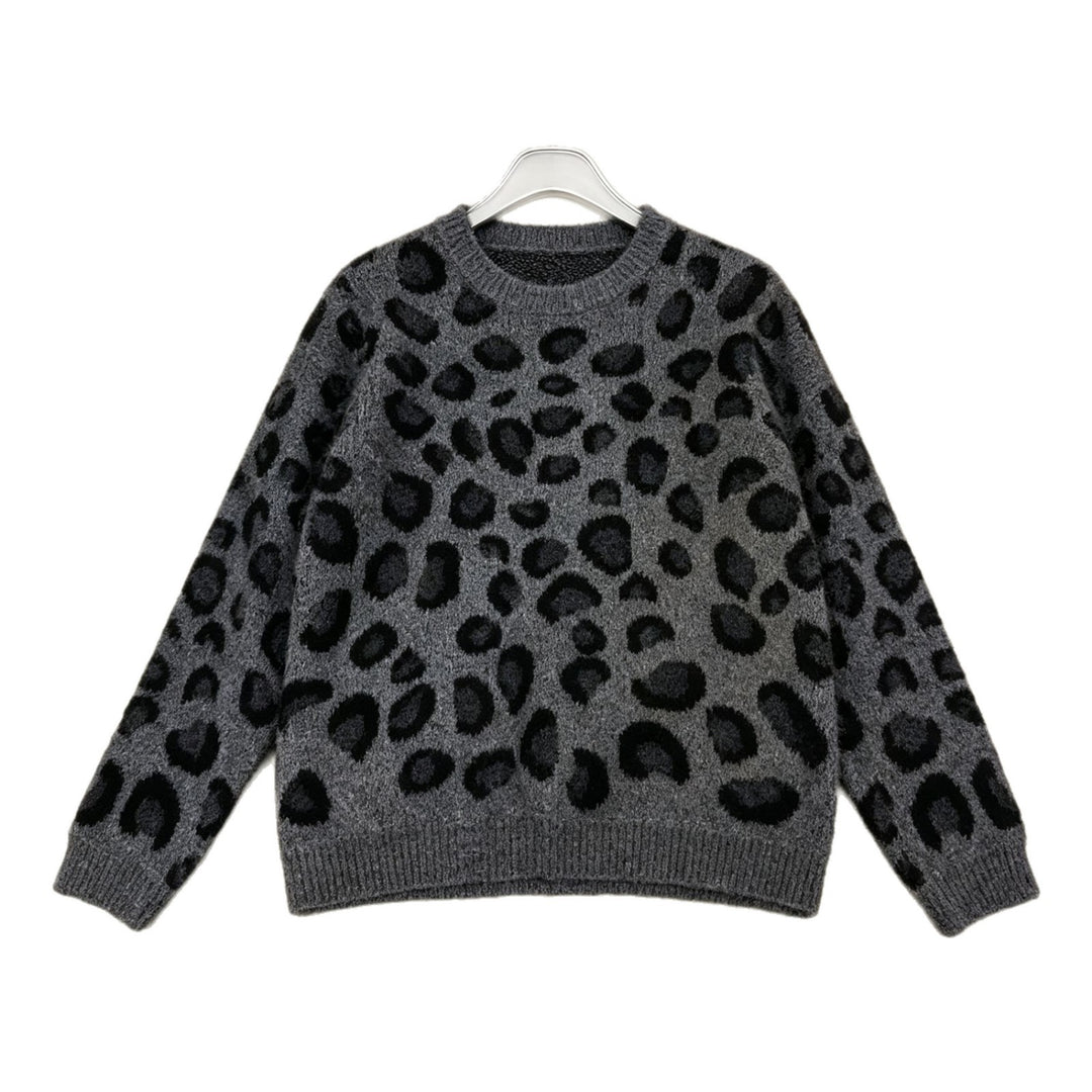 Damen Kuscheliger Rundhalspullover im Leo-Jacquard mit entspanntem Oversize-Schnitt Shop Nory