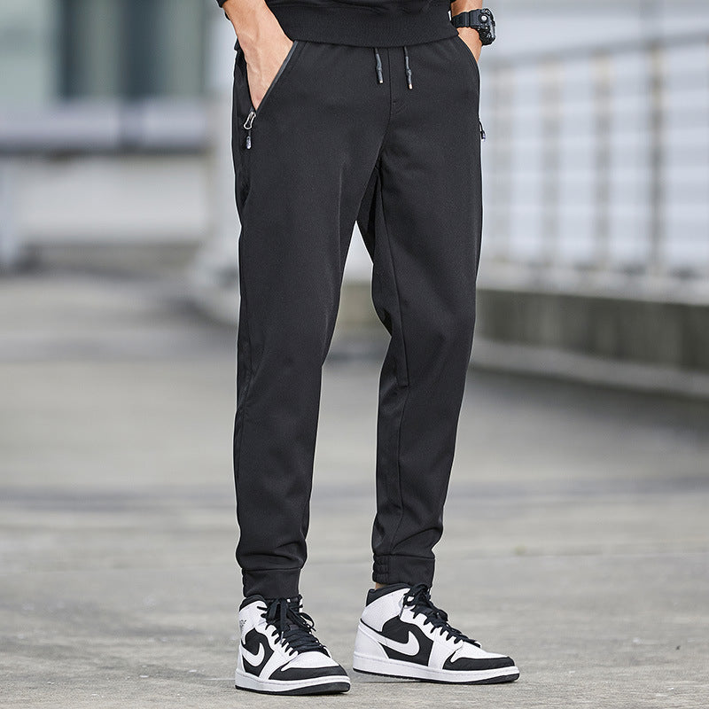 Herren Technische Softshell-Jogginghose mit wasserabweisender Membran, Reißverschlusstaschen und elastischem Kordelbund Shop Nory