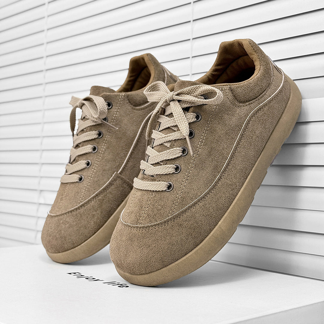 Herren Wildleder Low-Top Freizeit-Sneaker mit gepolstertem Kragen Shop Nory