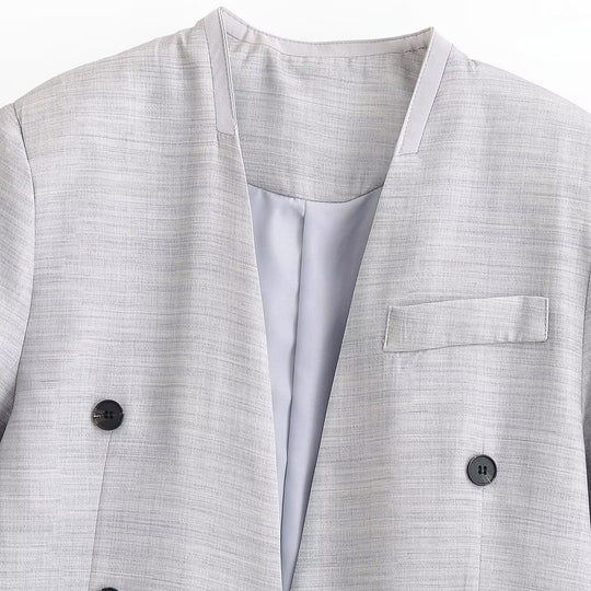 Damen Kurzblazer ohne Revers mit doppelreihiger Knopfleiste und kastiger Silhouette Shop Nory