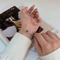Damenarmband mit elegantem und funkelndem Smaragdelement Shop Nory