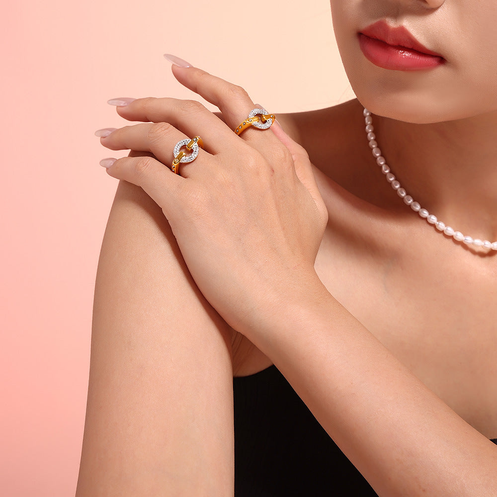 Damen Titanstahl Ring mit funkelnden Strasssteinen Shop Nory