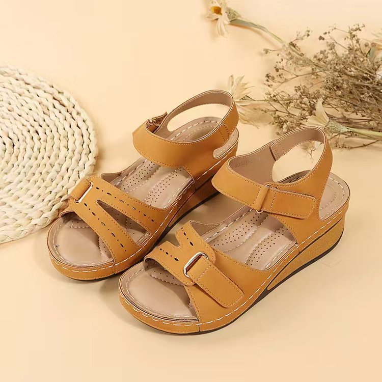 Damen Komfort-Sandalen mit verstellbaren Klett- und Schnallenriemen sowie ergonomischem Fußbett Shop Nory