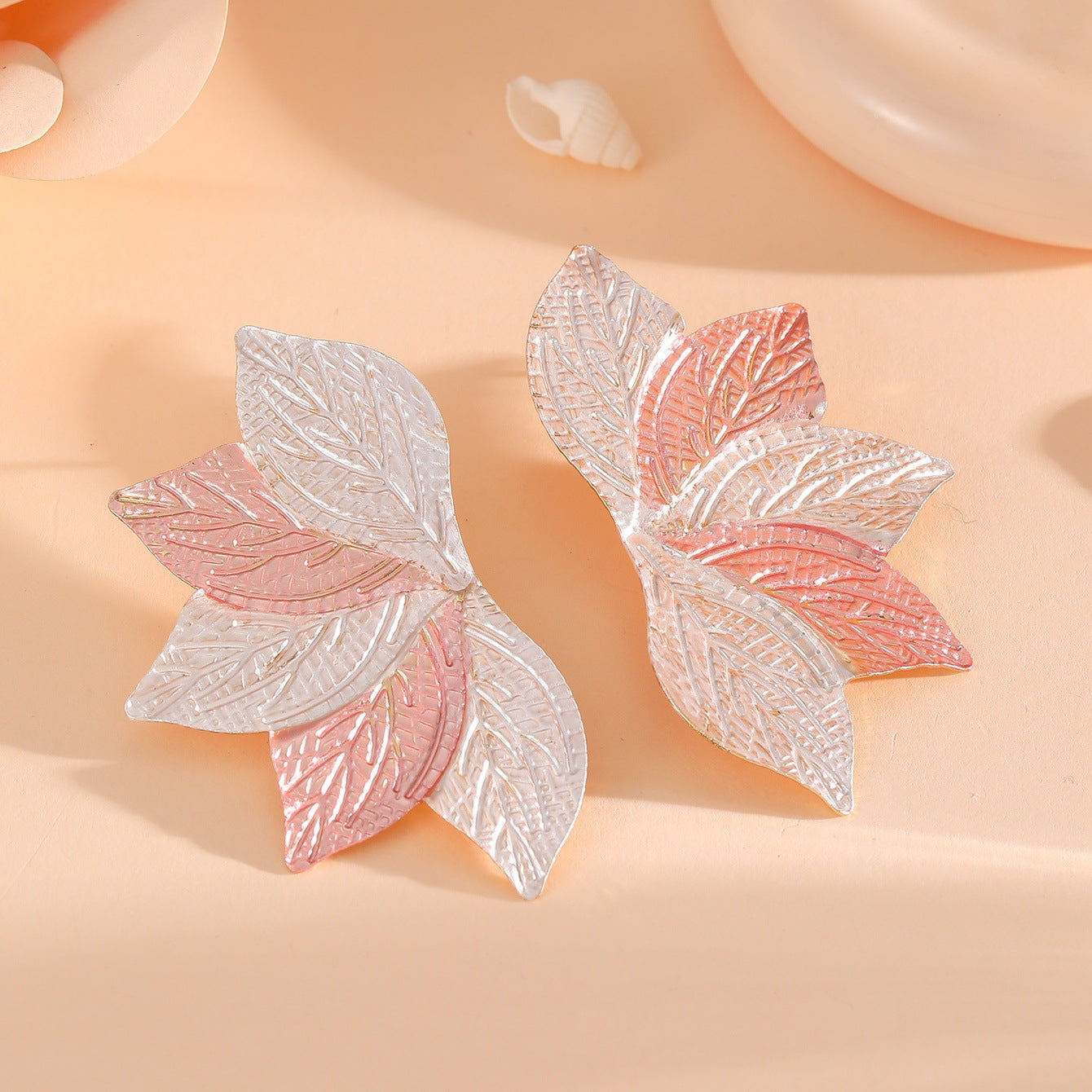 Damen Haarschmuck mit kunstvollem Blätterdesign Shop Nory