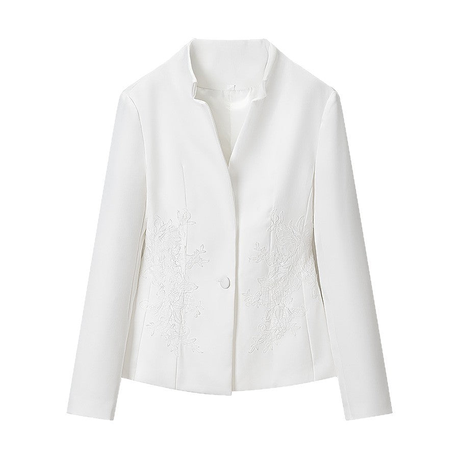 Damen Taillierter Blazer mit Stehkragen und floraler Stickerei Shop Nory
