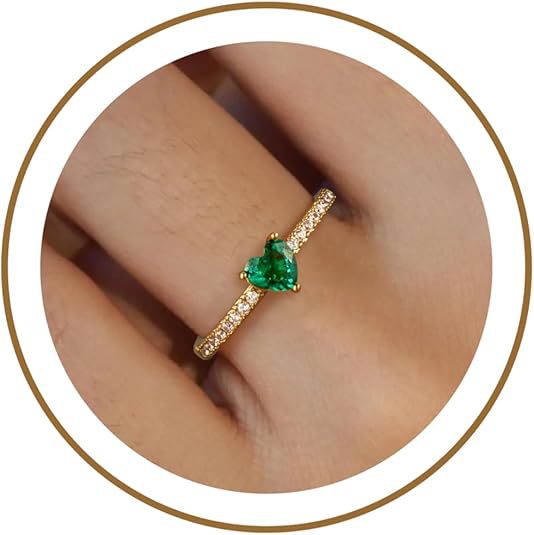 Damen Ring mit Herzschliff und glitzernden Zirkonia-Elementen Shop Nory