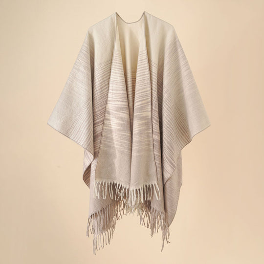Damen Weit geschnittener Karierter Poncho mit Fransen und V‑Ausschnitt Shop Nory