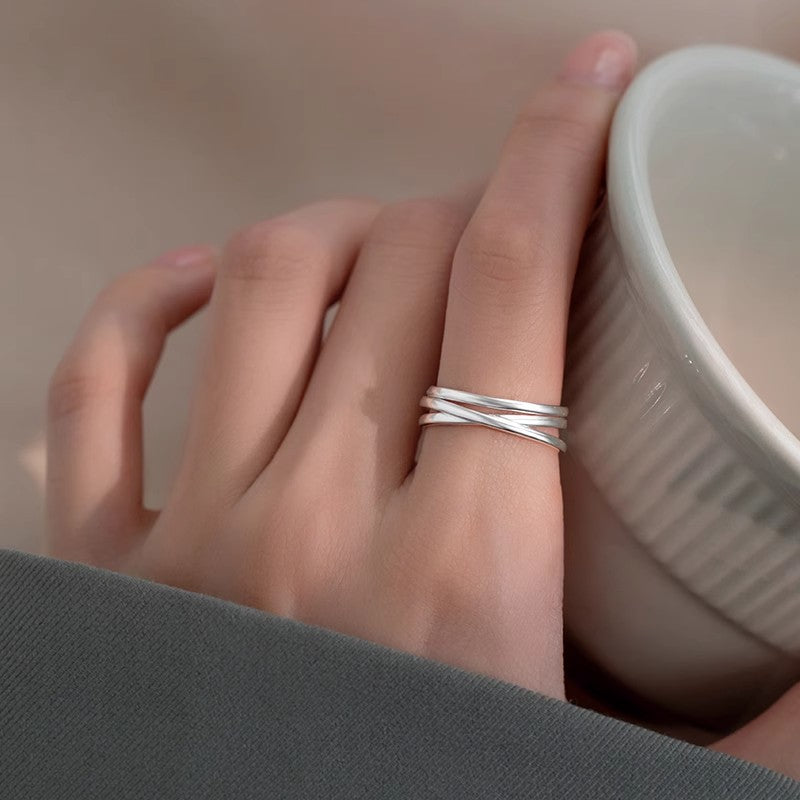 Damen Offener Ring mit modernem, geschwungenem Design Shop Nory