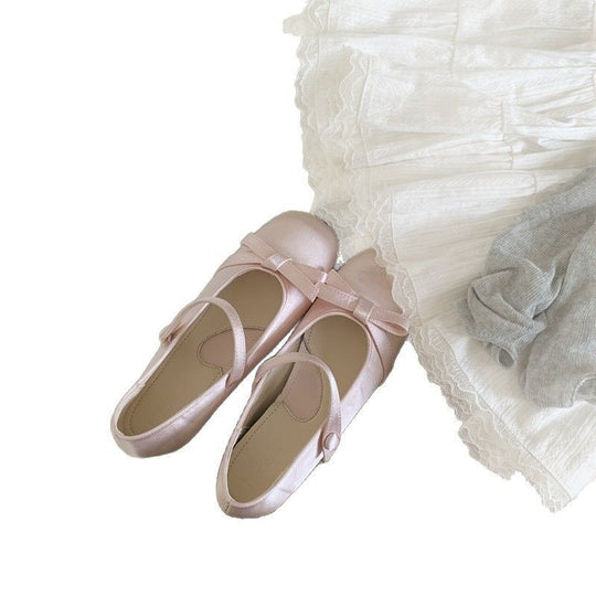 Damen Satin Mary‑Jane Ballerinas mit Knöchelriemen, Schleifenapplikation und Komfortfußbett Shop Nory