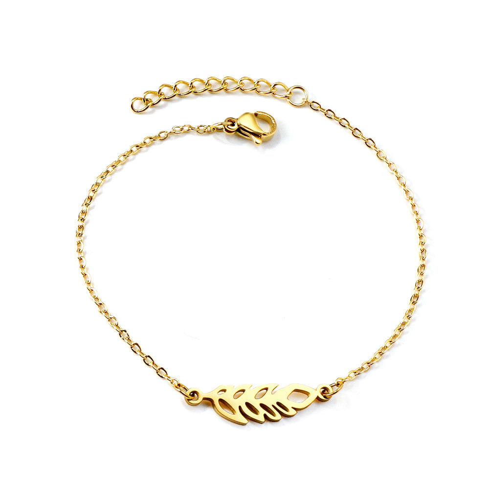 Damen edles Armband mit filigranen Schmetterlingsanhängern und Kristallakzenten Shop Nory