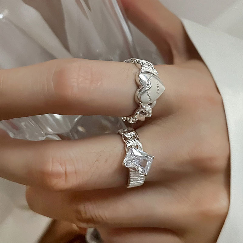 Damenring mit elegantem Design und funkelndem Zirkonstein Shop Nory