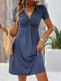 Damen Freizeitkleid mit elegantem V-Ausschnitt und figurschmeichelndem Knötchen-Design