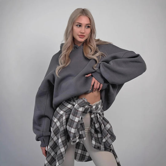 Damen oversized Kapuzenpullover mit extraweiter Passform und tief geschnittener Kapuze Shop Nory