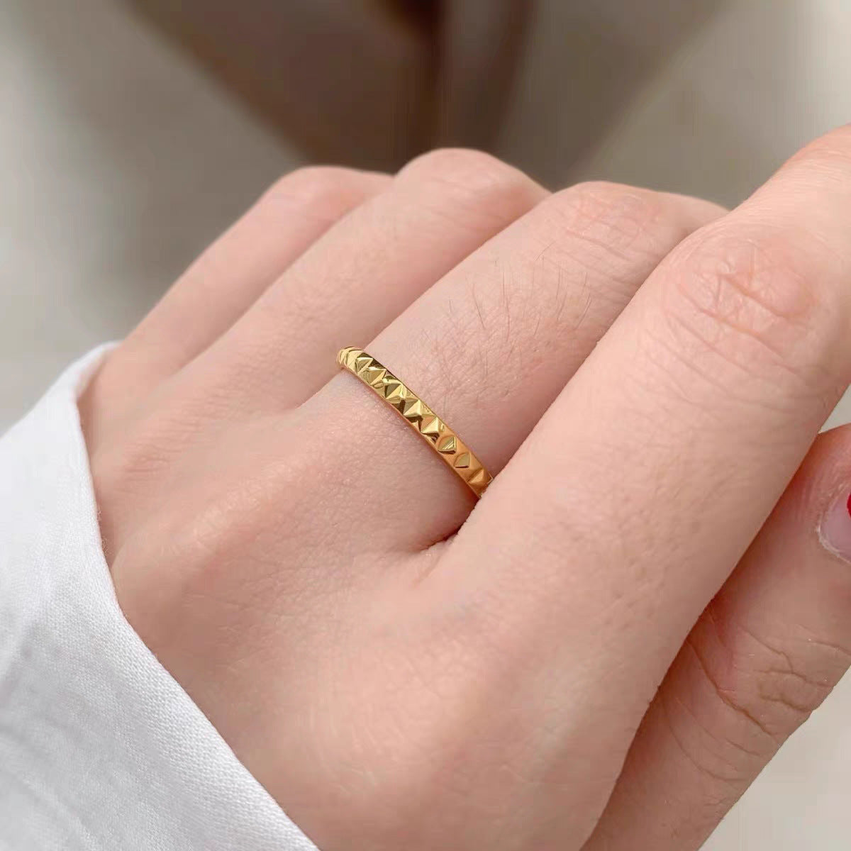 Damen Texturiertes Pyramidendesign Stapelring Shop Nory