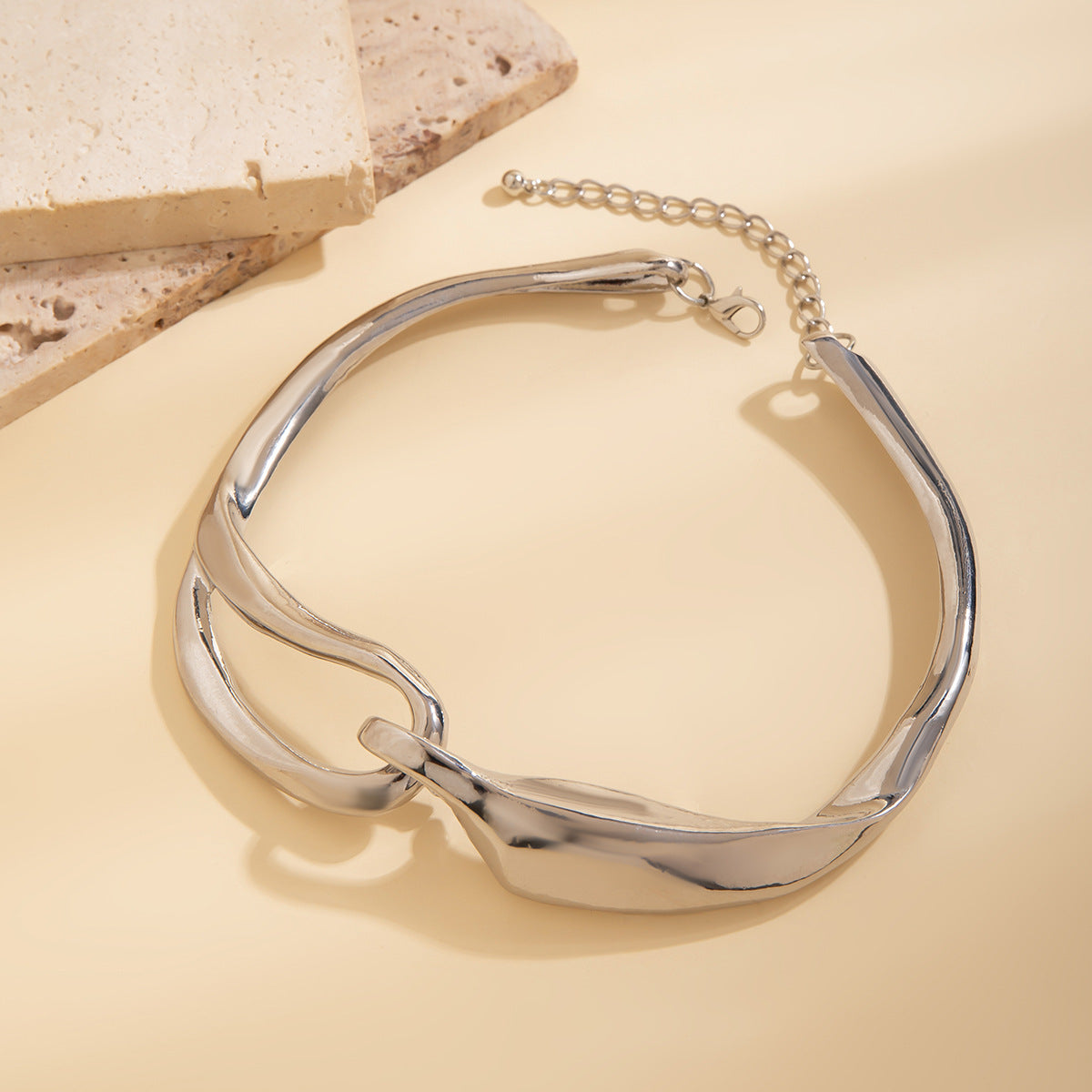 Damen Halskette aus hochwertigem Edelstahl mit modernem Design