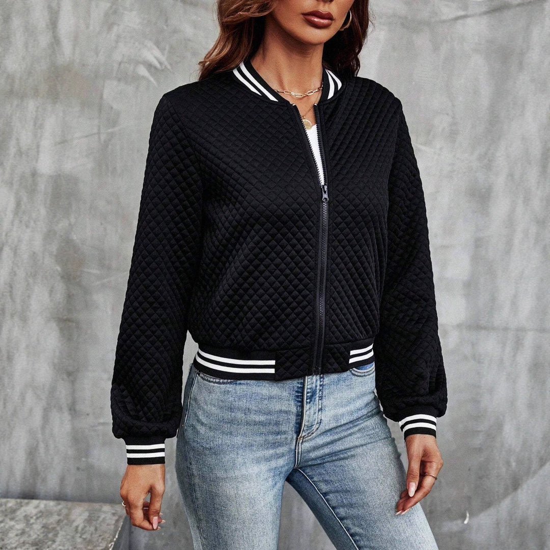 Damen Gepolsterte Bomberjacke mit Rautenstepp, Kontraststreifen und Reißverschluss Shop Nory