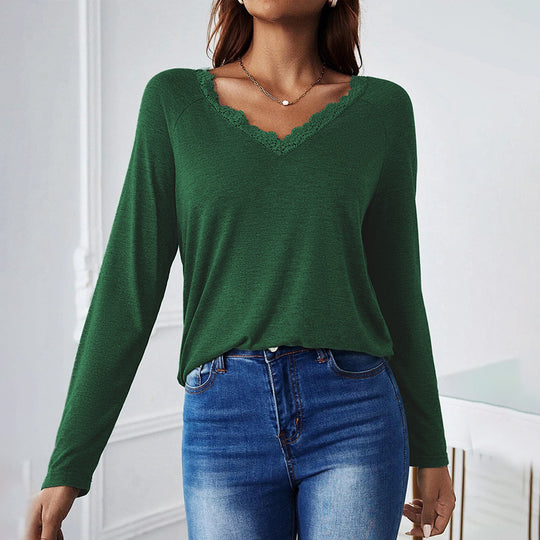 Damen feines V‑Neck Langarmshirt mit Spitzenbesatz, leichtem Feinstrick und lässiger Silhouette Shop Nory