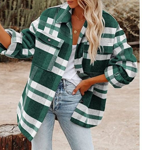 Damen Karierte Flanelljacke mit Lässigem Schnitt und Aufgesetzten Taschen