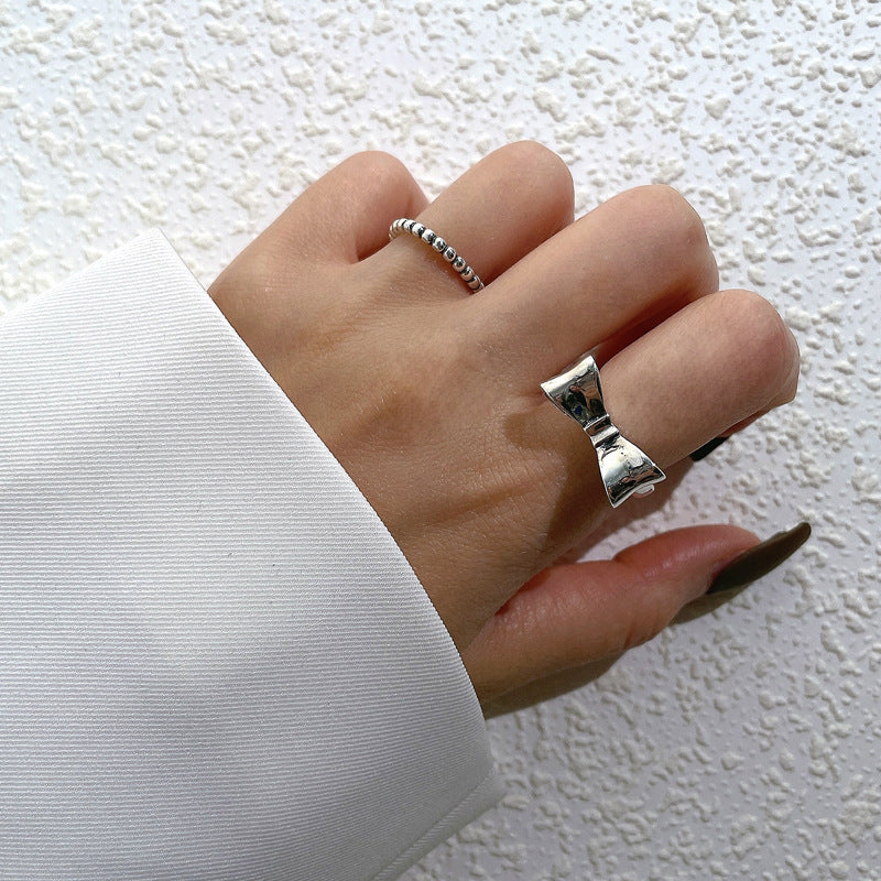 Damenring mit modernem, kugelförmigem Design Shop Nory
