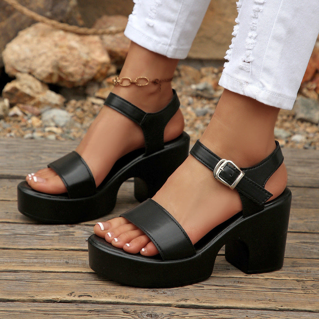 Damen Plateau-Sandaletten mit modischem Riemendesign und eleganter Schnallenapplikation