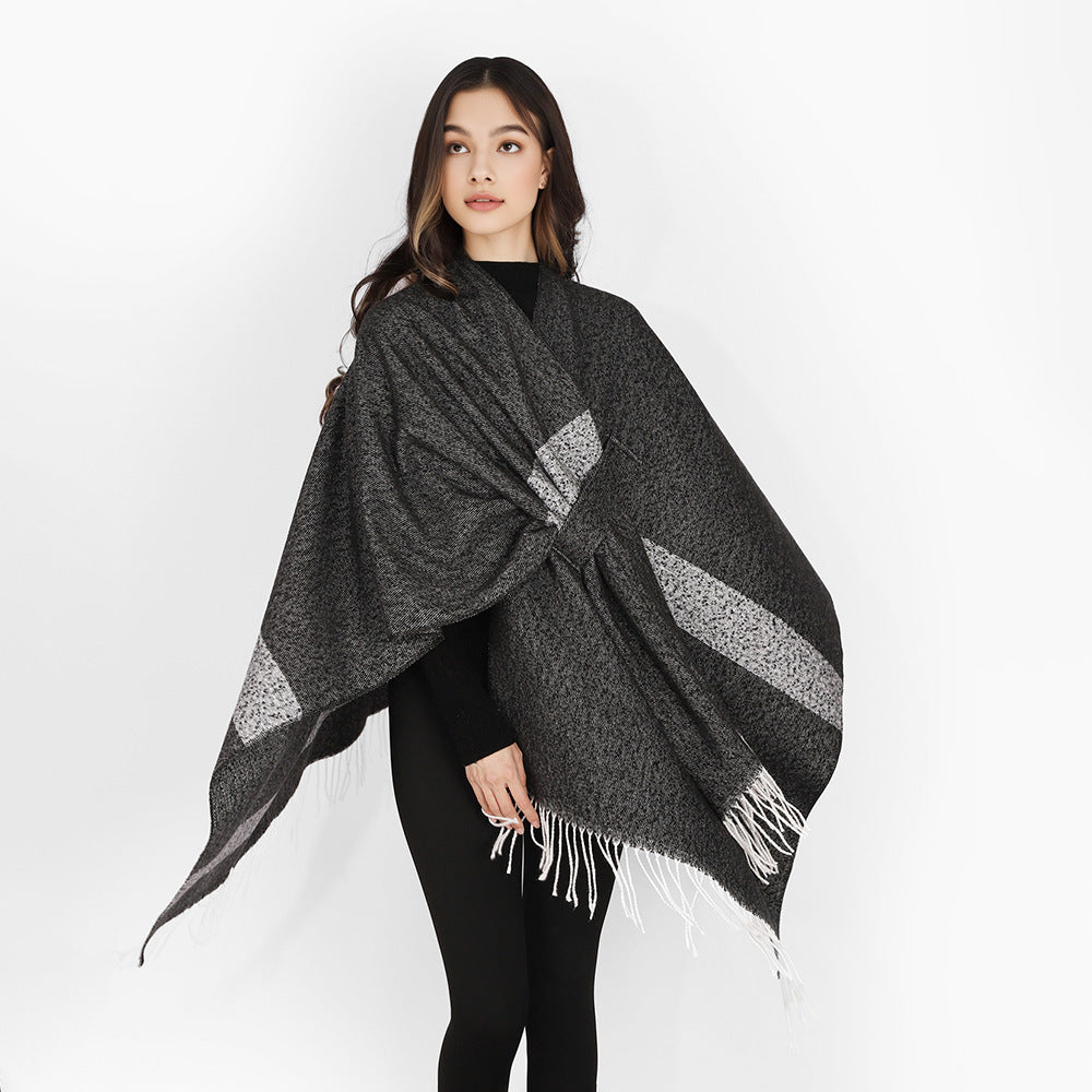 Damen Wollmix-Capeponcho mit Bindeschlaufen, weichgewebtem Oversize-Überwurf und Fransensaum Shop Nory