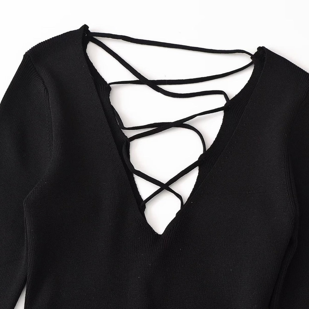 Damen Cropped Feinstrick-Top mit tiefem V‑Ausschnitt, dekorativer Schnürung vorne und Tunnelzugsaum Shop Nory