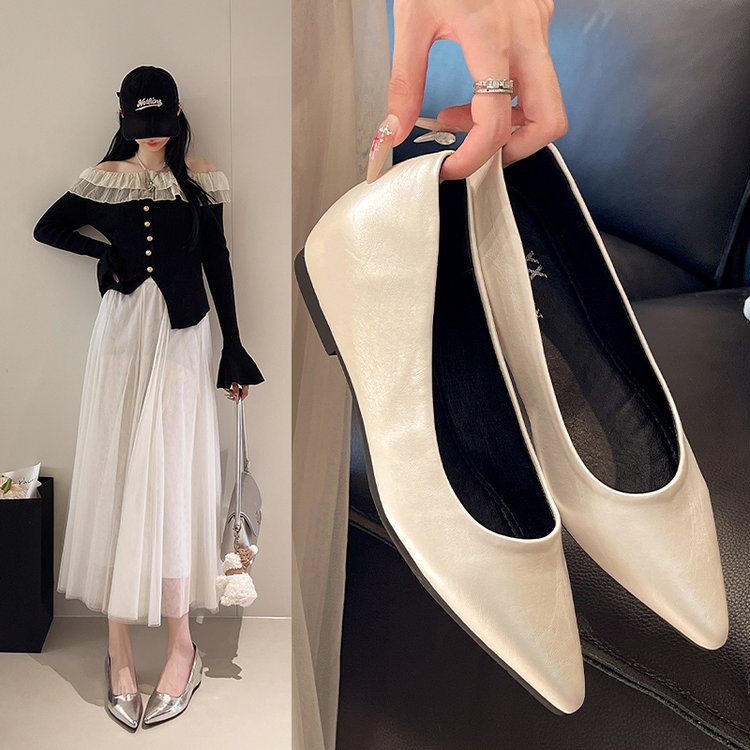 Damen modische spitze Ballerinas aus hochwertigem Leder